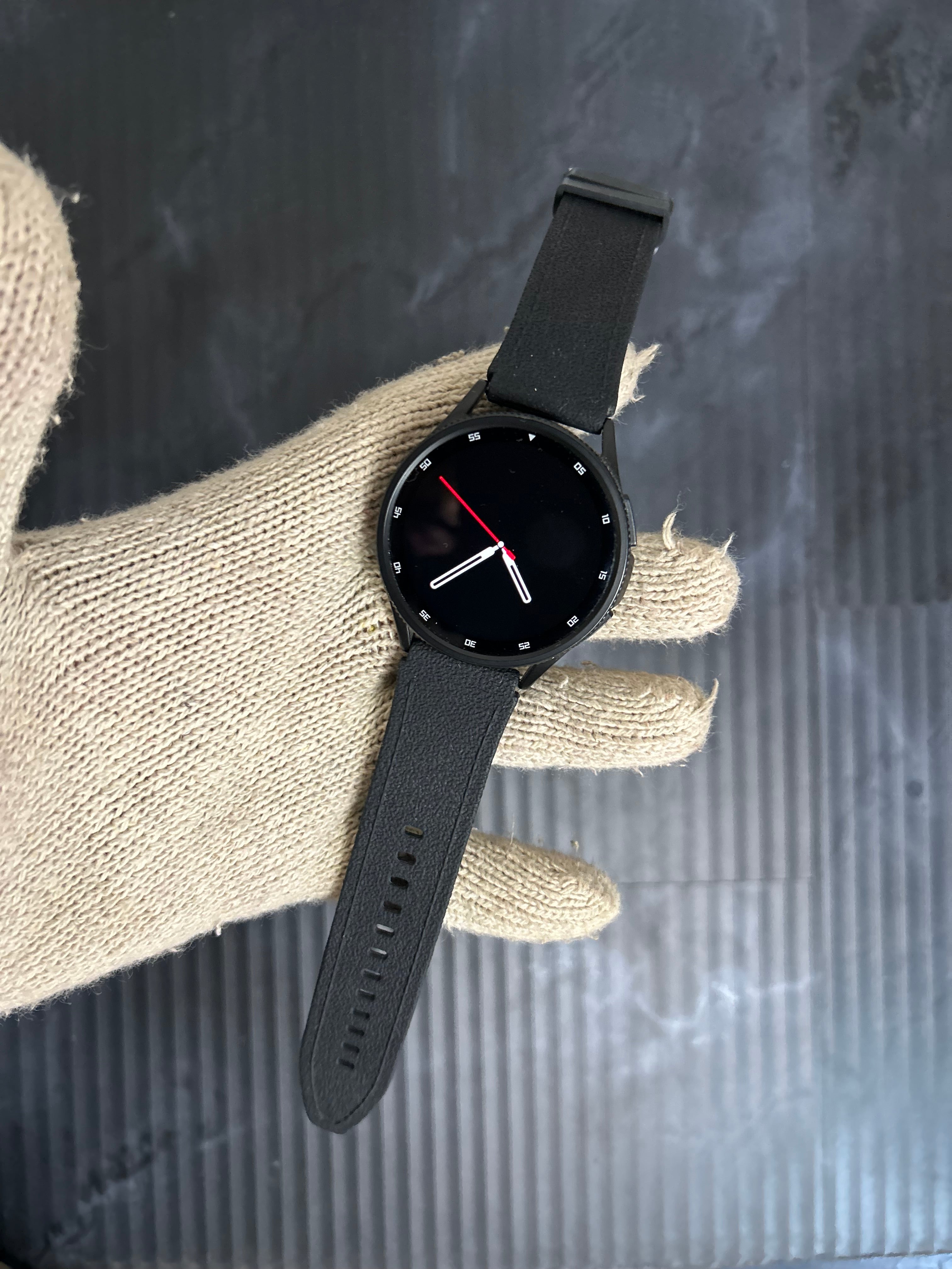 SAMSUNG GALAXY WATCH 6 AHMEDABAD SHOPPINGS